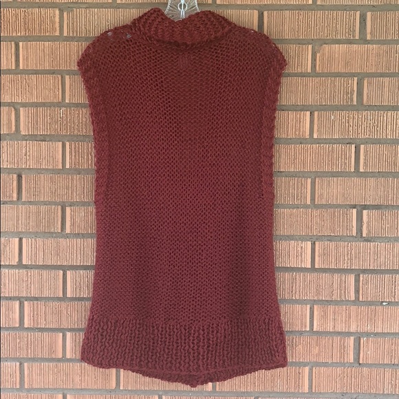 C&A MAROON CARDIGAN SWEATER - Picture 3 of 4